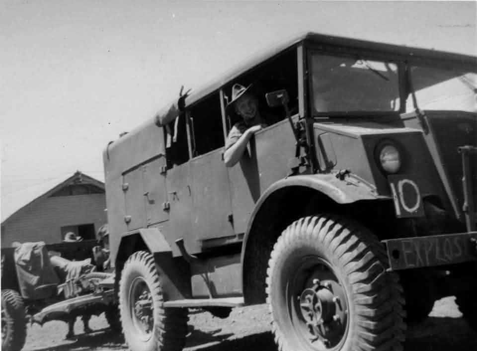 Keith Webb's 1942 Ford gun tractor