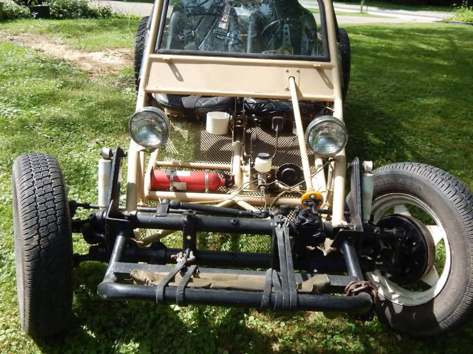 Larry Salisbury's air-cooled single-port Volkswagen